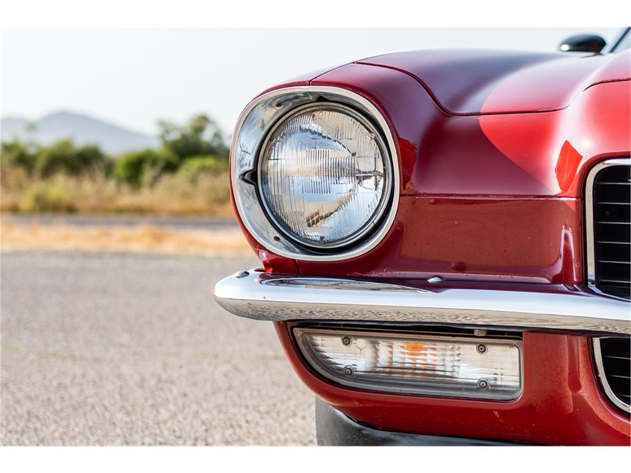 Chevrolet-Camaro-1970-Cranberry-Red-Sandalwood-79