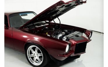 Chevrolet-Camaro-1970-Jewel-Red-Black-14