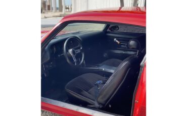 Chevrolet-Camaro-1970-Red-Black-23