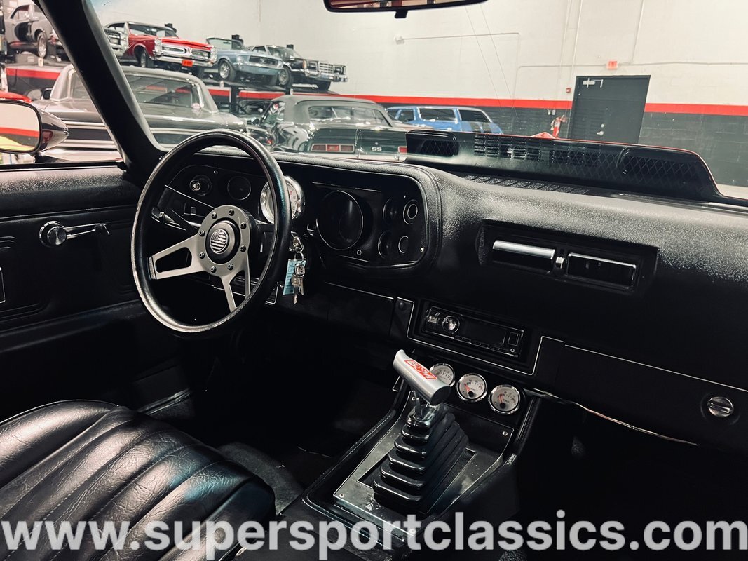 Chevrolet-Camaro-1972-Coupe-19