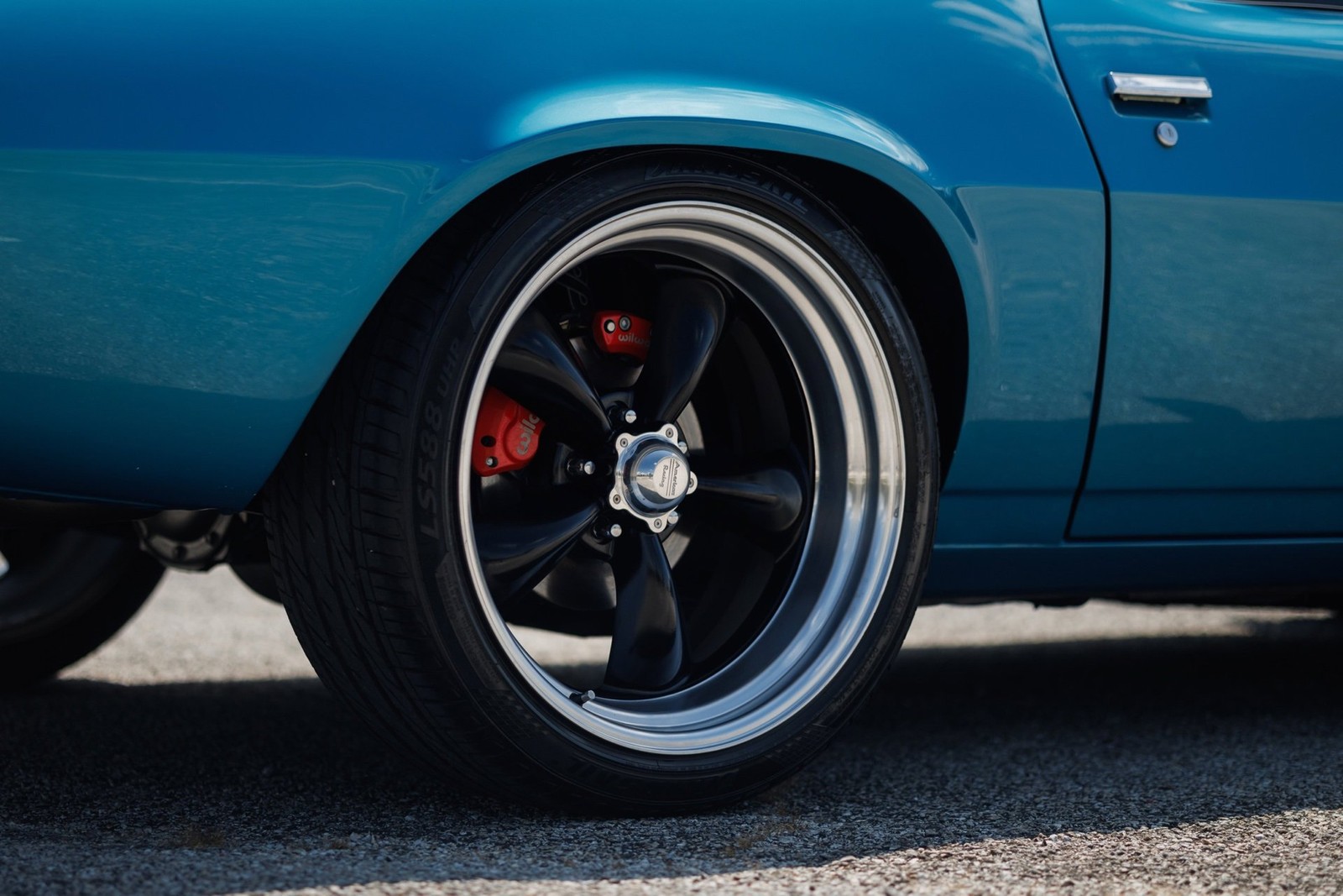Chevrolet-Camaro-1974-Coupe-30