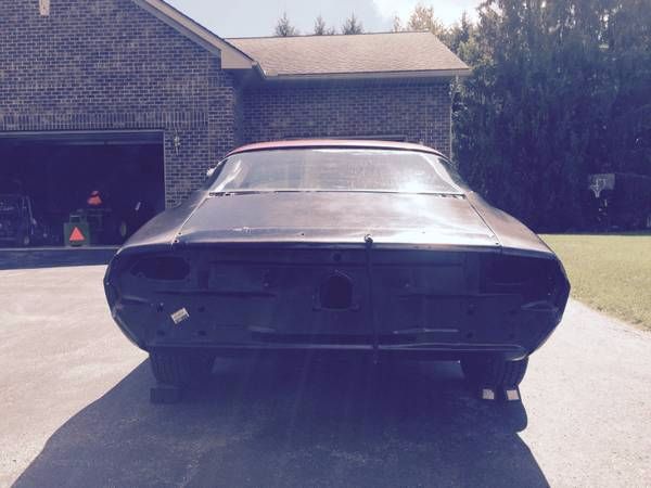 Chevrolet-Camaro-1976-2