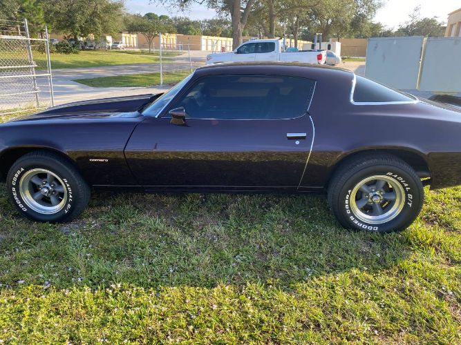 Chevrolet-Camaro-1976-Black-Cherry-16