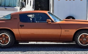 Chevrolet-Camaro-1976-Coupe-1