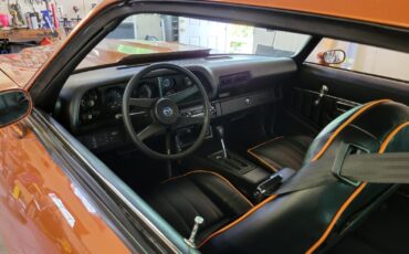 Chevrolet-Camaro-1976-Coupe-4