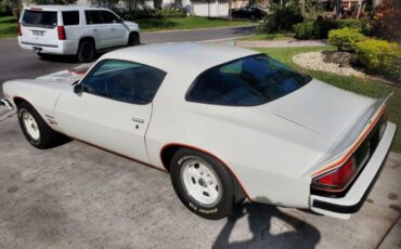 Chevrolet-Camaro-1977-White-Black-7
