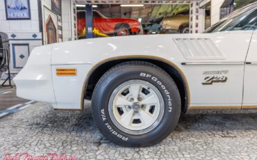 Chevrolet-Camaro-1978-5