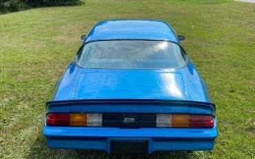 Chevrolet-Camaro-1978-Blue-15