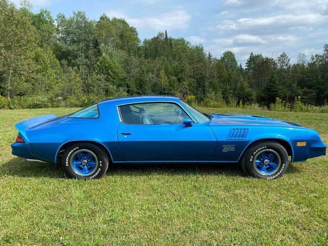 Chevrolet-Camaro-1978-Blue-16