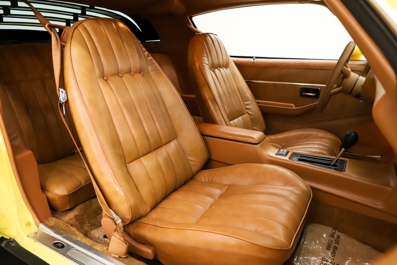 Chevrolet-Camaro-1978-Bright-Yellow-Camel-Tan-10