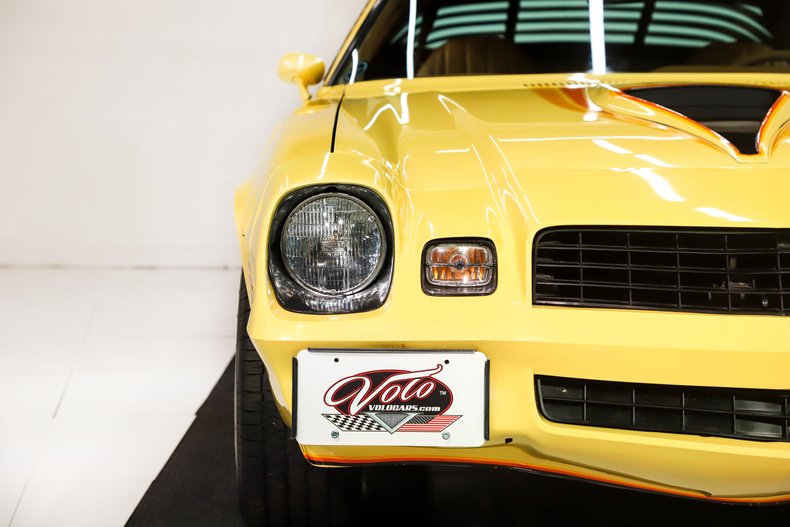 Chevrolet-Camaro-1978-Bright-Yellow-Camel-Tan-13