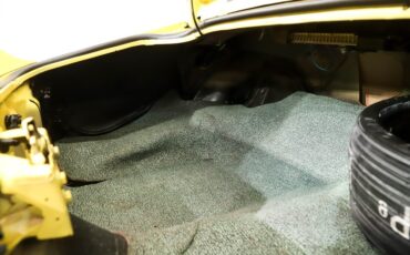 Chevrolet-Camaro-1978-Bright-Yellow-Camel-Tan-20