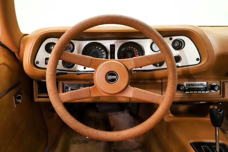 Chevrolet-Camaro-1978-Bright-Yellow-Camel-Tan-30