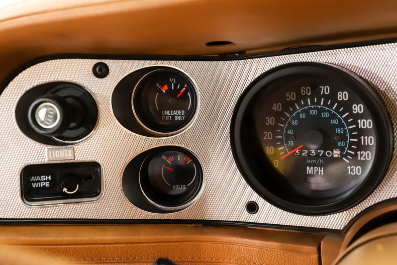 Chevrolet-Camaro-1978-Bright-Yellow-Camel-Tan-33