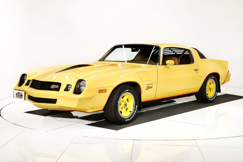 Chevrolet-Camaro-1978-Bright-Yellow-Camel-Tan-35