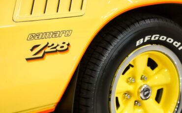 Chevrolet-Camaro-1978-Bright-Yellow-Camel-Tan-44
