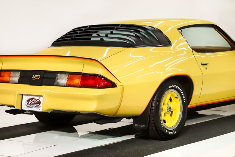 Chevrolet-Camaro-1978-Bright-Yellow-Camel-Tan-5