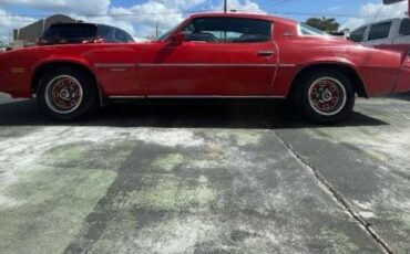 Chevrolet-Camaro-1978-Red