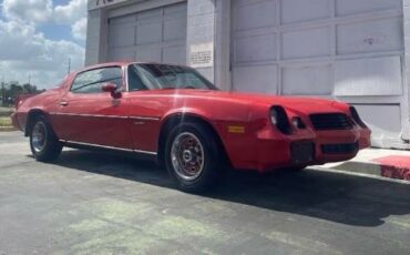 Chevrolet-Camaro-1978-Red-4