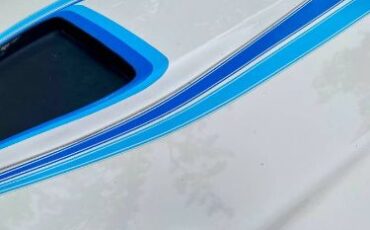 Chevrolet-Camaro-1978-White-MetallicBlue-Black-15
