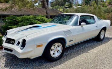 Chevrolet-Camaro-1978-White-MetallicBlue-Black-18