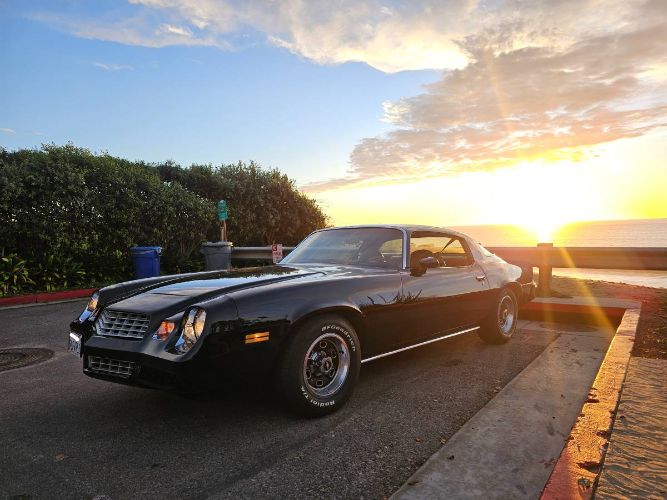 Chevrolet-Camaro-1979-Black-2
