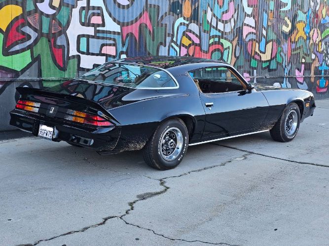 Chevrolet-Camaro-1979-Black-5