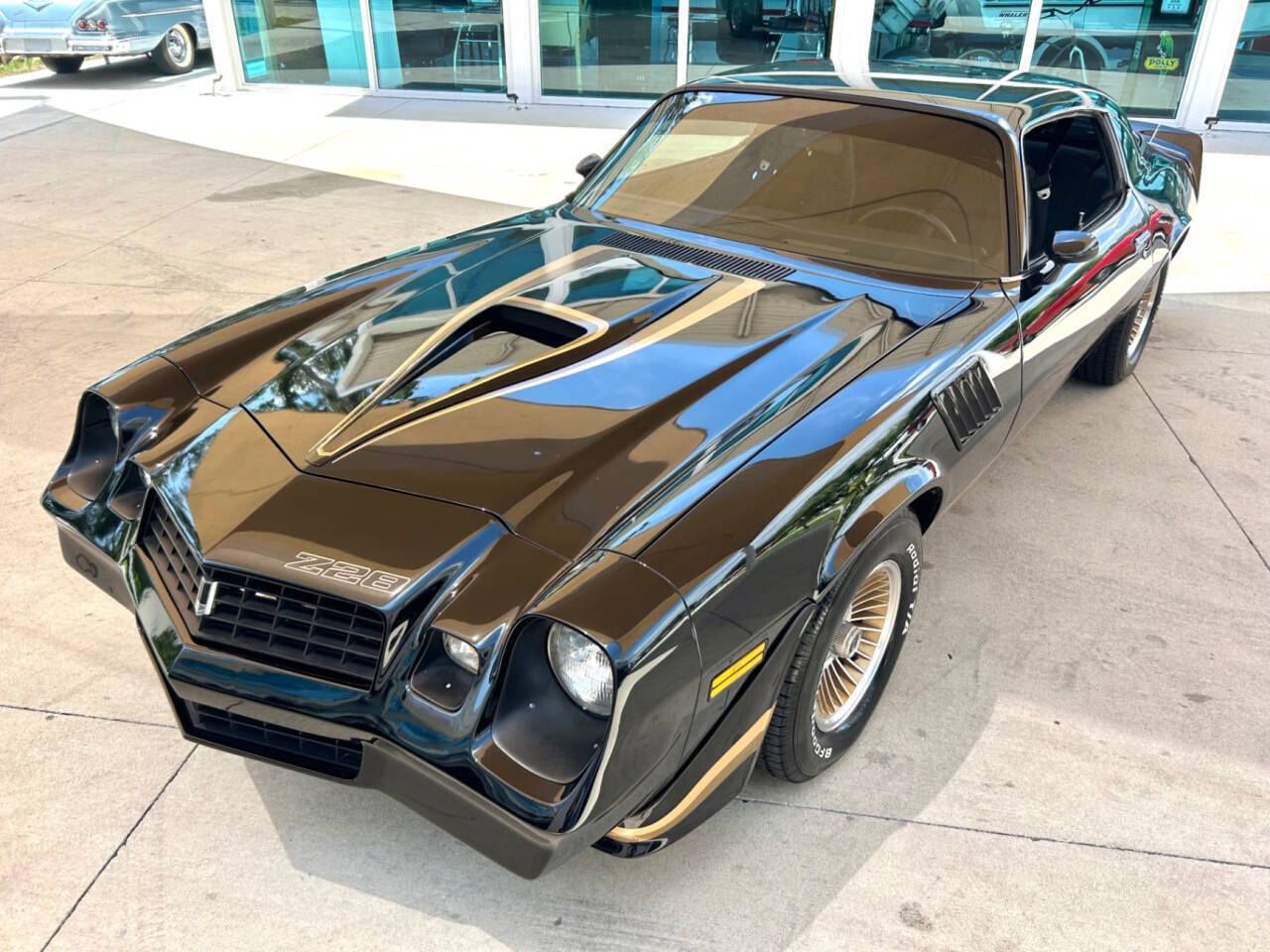 Chevrolet-Camaro-1979-Coupe-17
