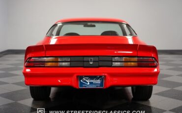 Chevrolet-Camaro-1979-Red-Black-7
