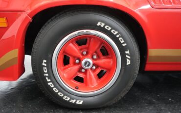 Chevrolet-Camaro-1979-Red-Tan-15