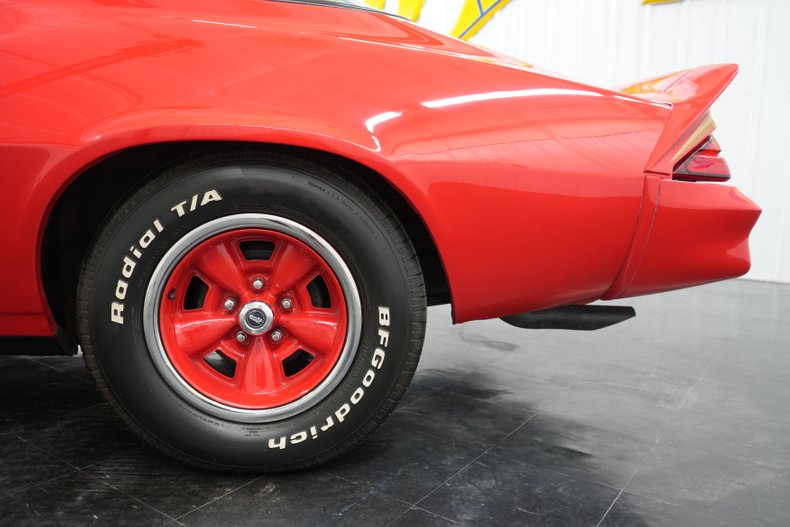 Chevrolet-Camaro-1979-Red-Tan-16