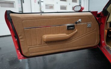 Chevrolet-Camaro-1979-Red-Tan-18