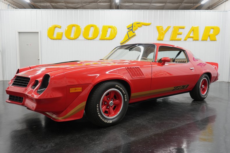 Chevrolet-Camaro-1979-Red-Tan-2