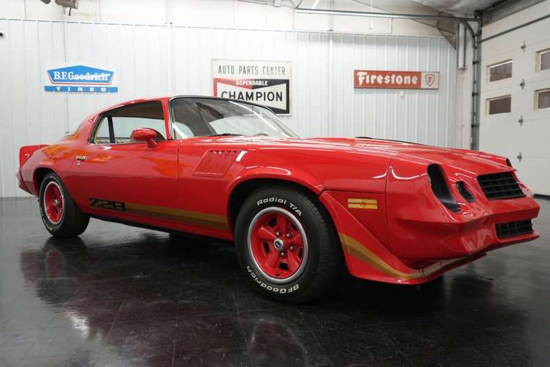 Chevrolet-Camaro-1979-Red-Tan-28