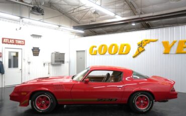 Chevrolet-Camaro-1979-Red-Tan-3