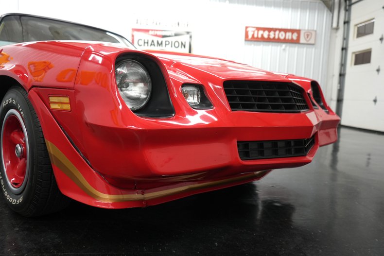 Chevrolet-Camaro-1979-Red-Tan-31