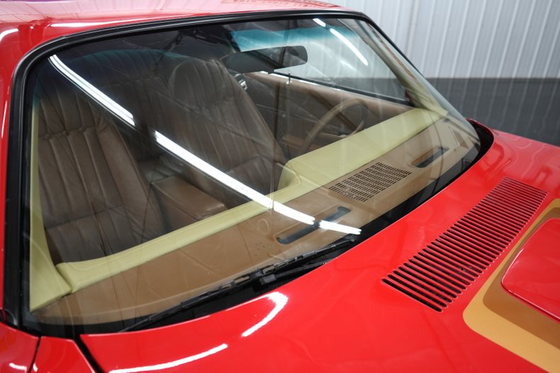 Chevrolet-Camaro-1979-Red-Tan-32