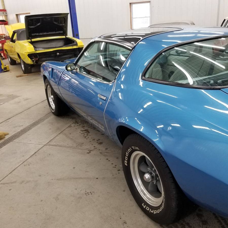 Chevrolet-Camaro-1979-blue-19