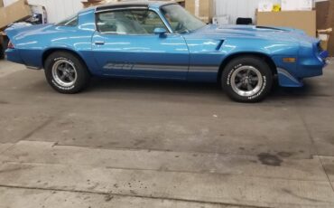 Chevrolet-Camaro-1979-blue
