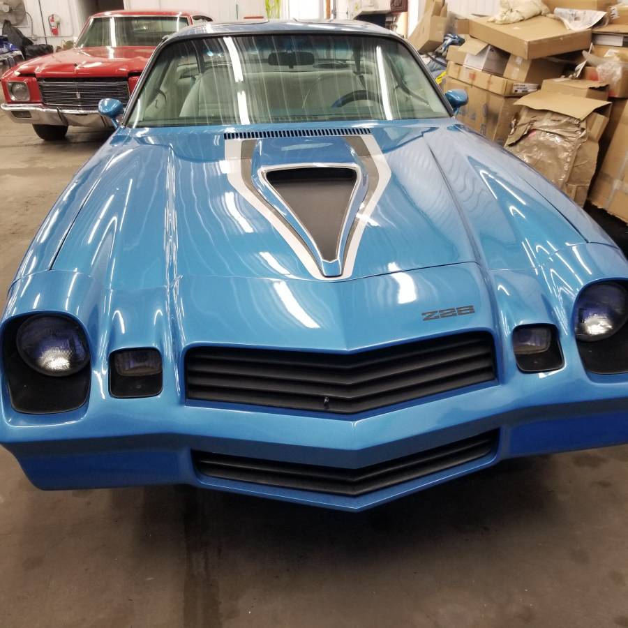 Chevrolet-Camaro-1979-blue-5