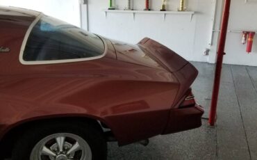 Chevrolet-Camaro-1979-red-16
