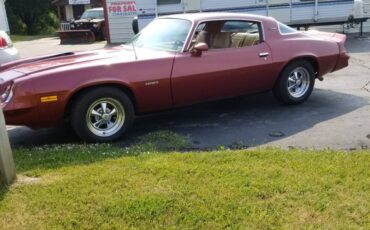 Chevrolet-Camaro-1979-red-19