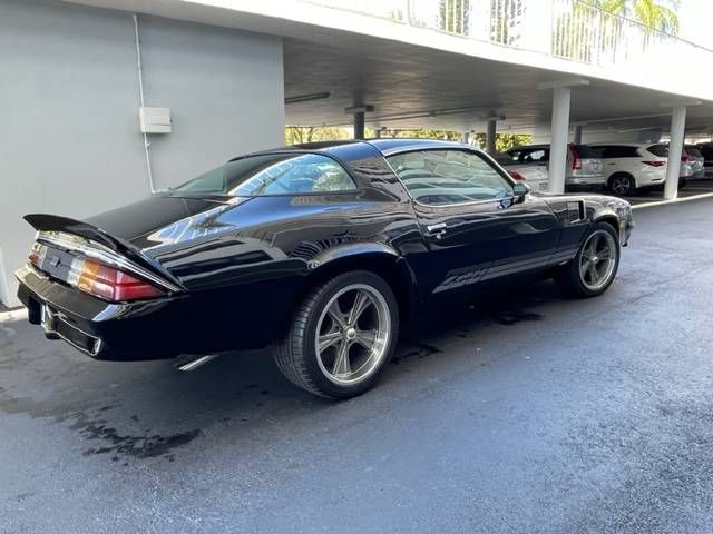 Chevrolet-Camaro-1980-Black-4