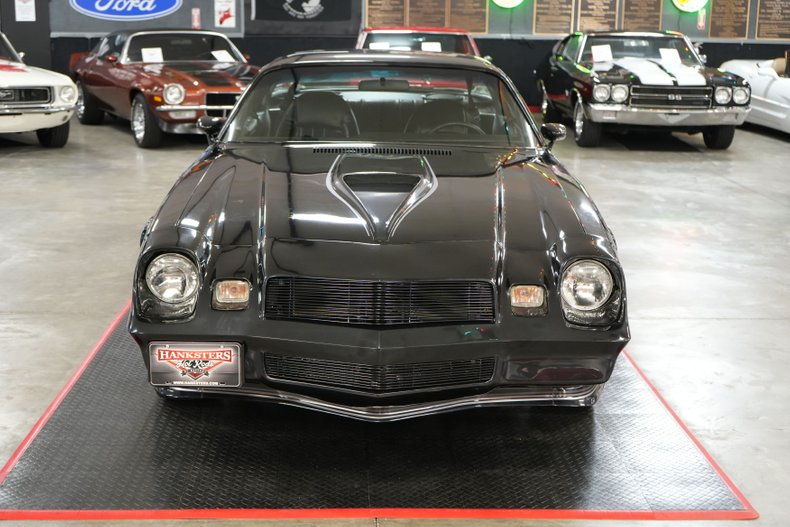 Chevrolet-Camaro-1980-Black-Black-13