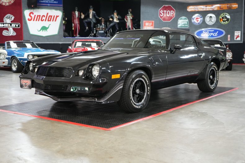 Chevrolet-Camaro-1980-Black-Black-20