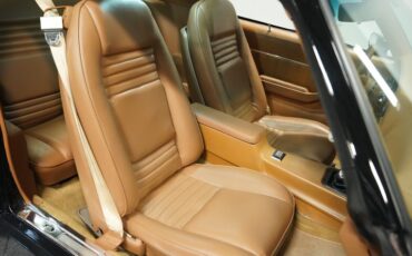 Chevrolet-Camaro-1980-Black-Tan-46
