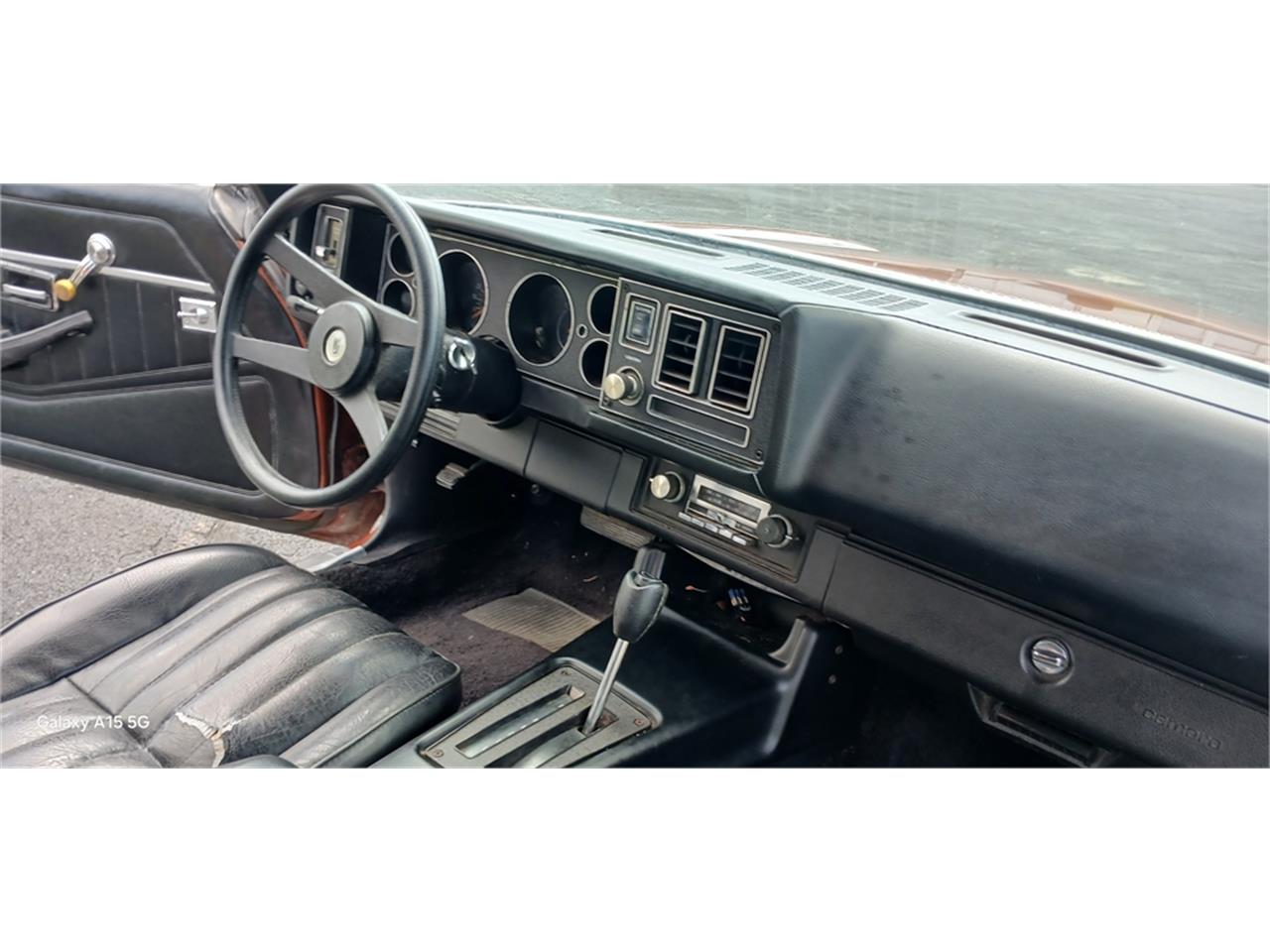 Chevrolet-Camaro-1980-Bronze-Black-11