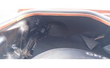 Chevrolet-Camaro-1980-Bronze-Black-12