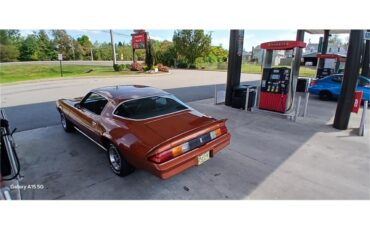 Chevrolet-Camaro-1980-Bronze-Black-31