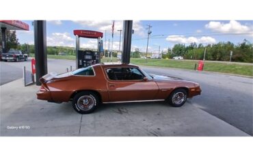 Chevrolet-Camaro-1980-Bronze-Black-32